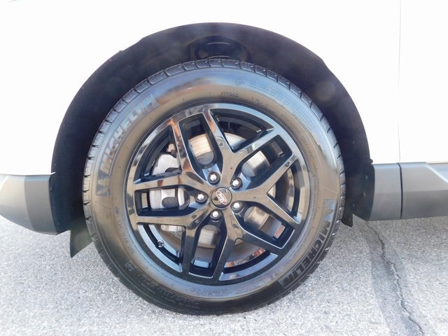 2024 Ford Edge SEL photo 7