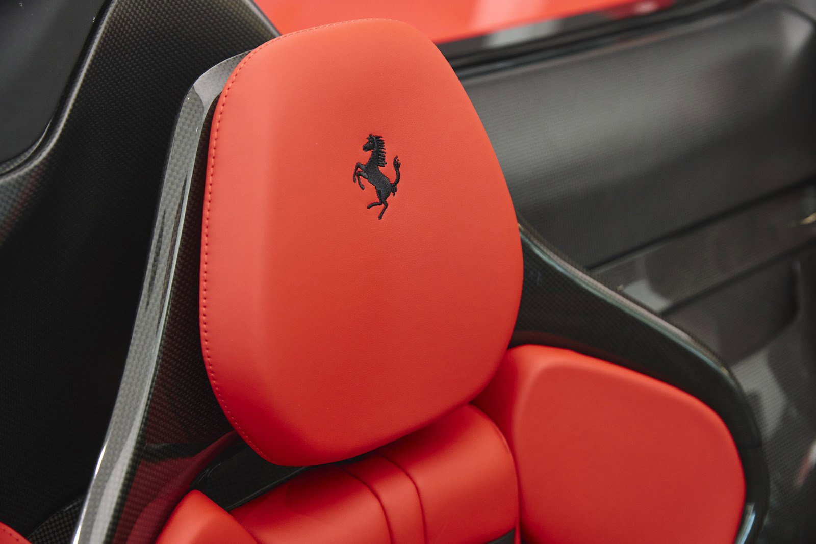 2022 Ferrari SF90 Spider Assetto Fiorano photo 37