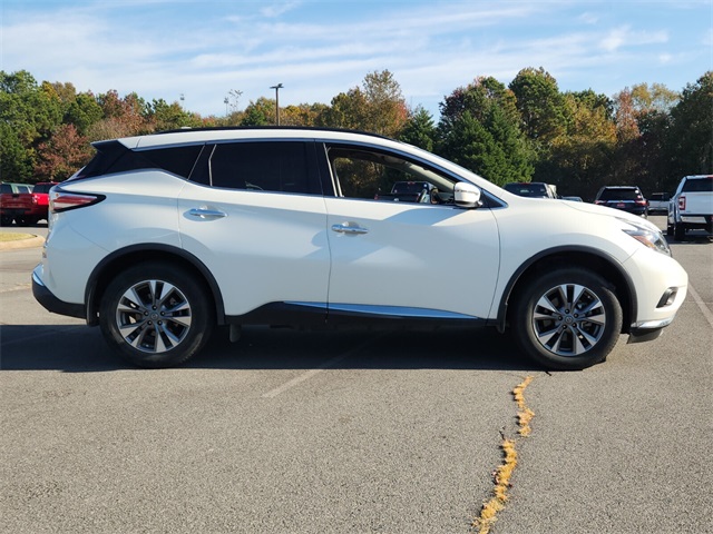 2018 Nissan Murano SV photo 2