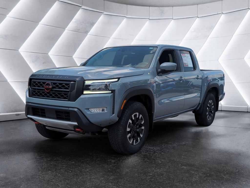 2024 Nissan Frontier PRO-4X photo 3