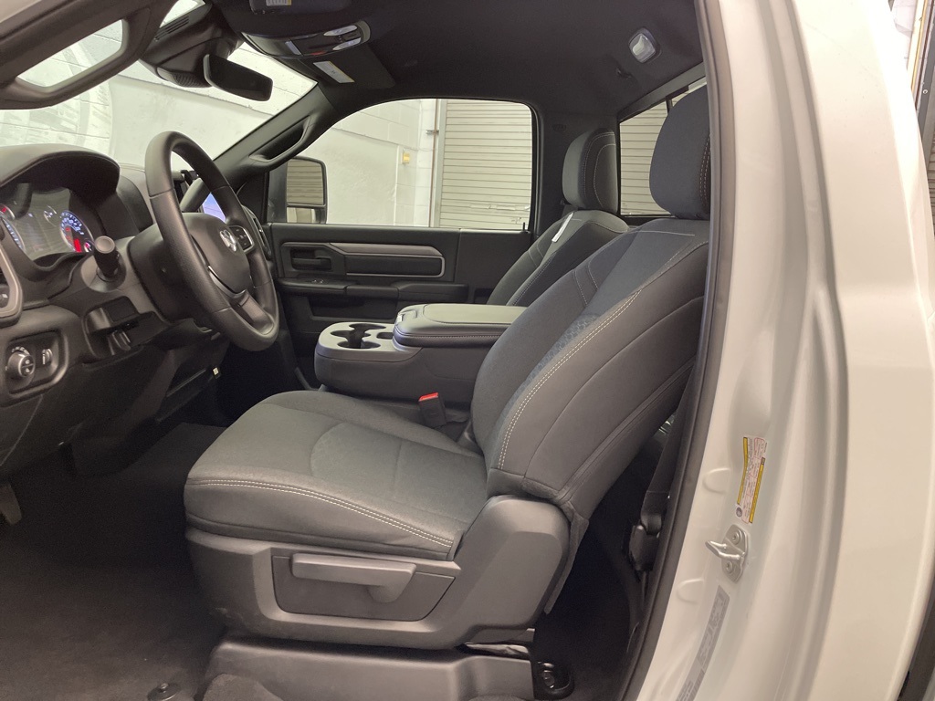 2026 Ram 2500 Tradesman photo 11