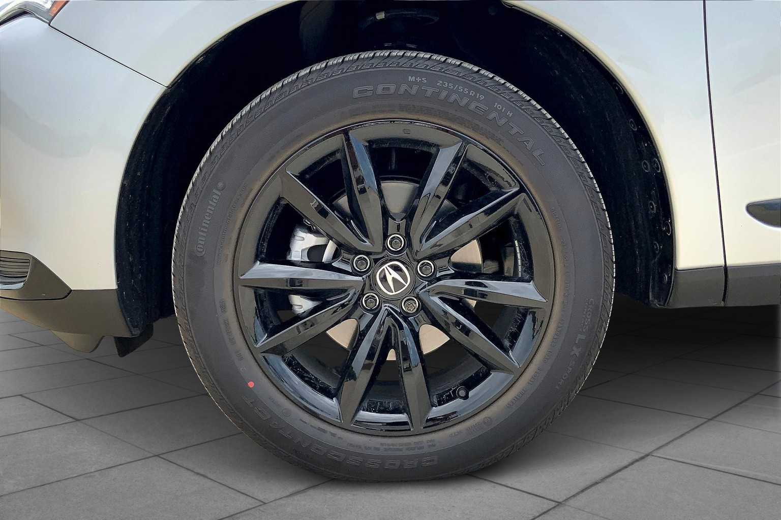 2025 Acura RDX photo 9