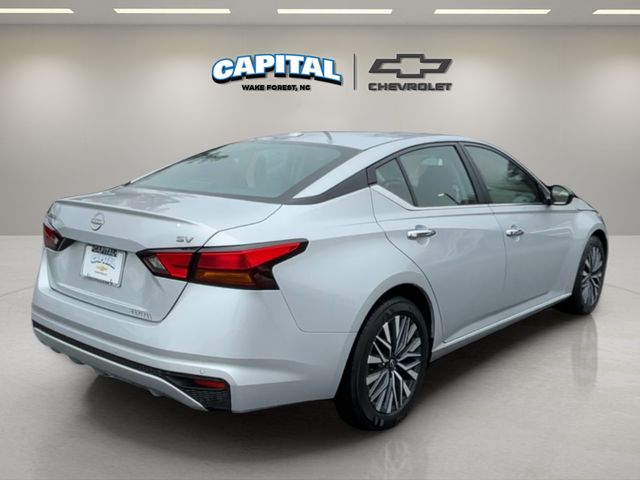 2024 Nissan Altima 2.5 SV photo 4
