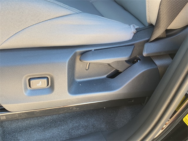 2025 Toyota Tacoma SR5 4x4 Double Cab photo 18
