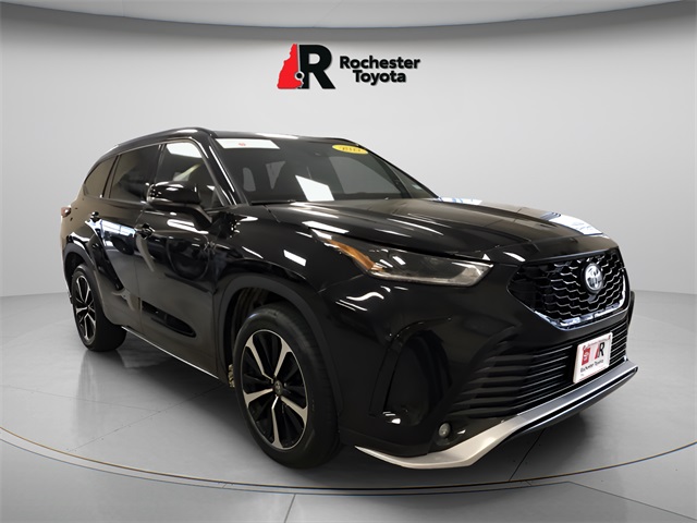 2022 Toyota Highlander XSE's photo