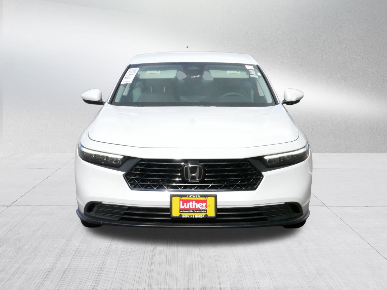 2023 Honda Accord 1.5T LX photo 2