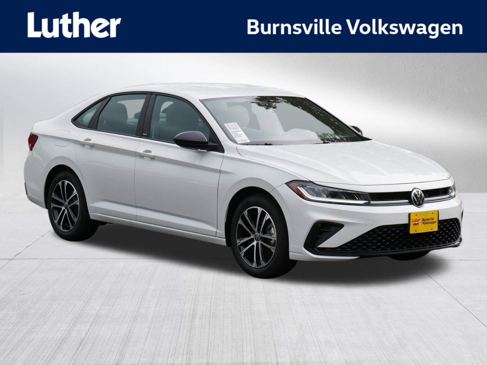 2025 Volkswagen Jetta Sport's photo