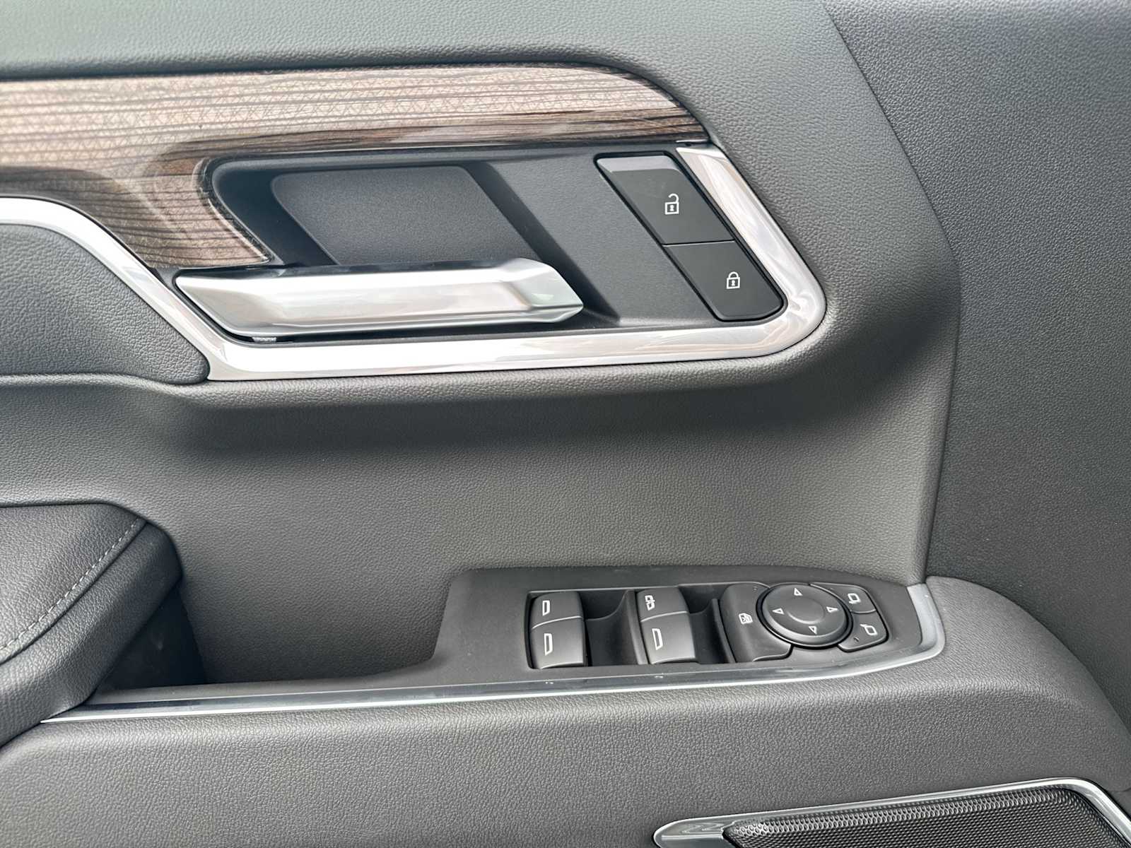 2026 Chevrolet Silverado 1500 LT photo 12