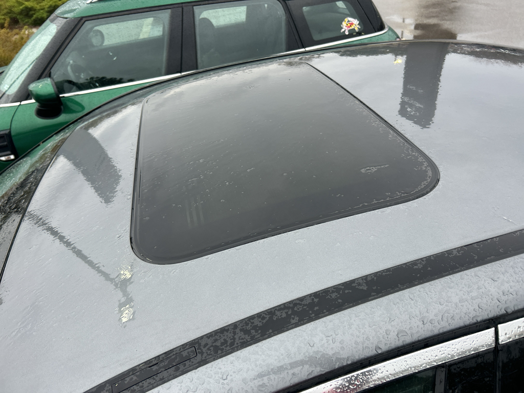 2018 Mercedes Benz E 300 photo 4