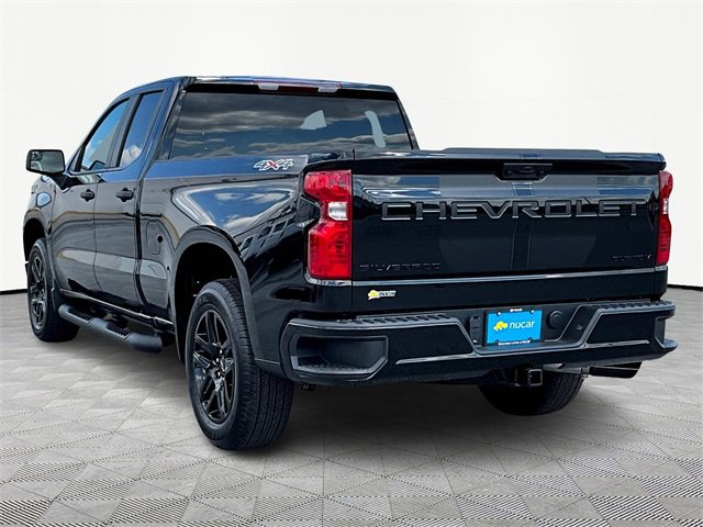 2026 Chevrolet Silverado 1500 Custom photo 3