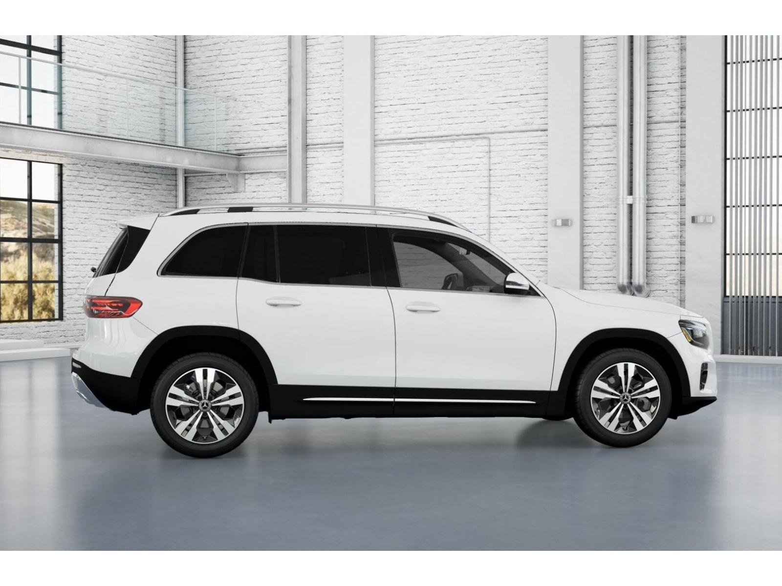 2026 Mercedes Benz GLB 250 4MATIC photo 13