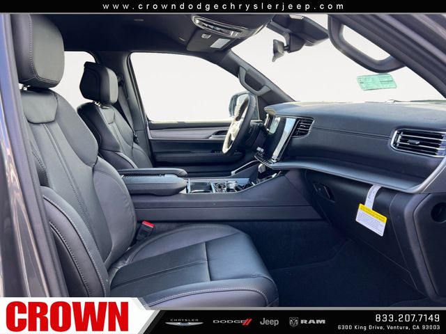 2025 Jeep Wagoneer Base photo 15