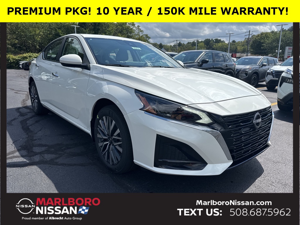 2025 Nissan Altima SV's photo