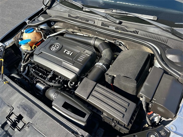 2015 Volkswagen Jetta 1.8T SE photo 13