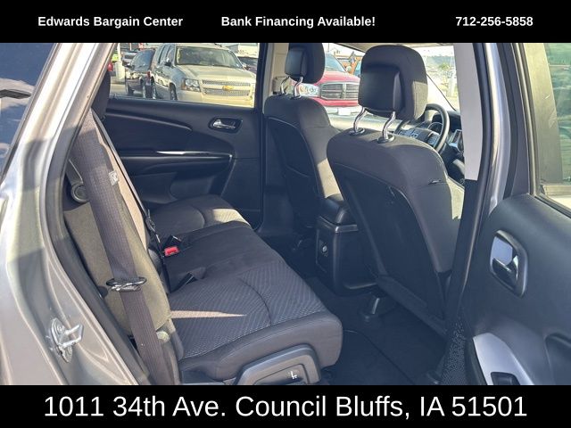 2017 Dodge Journey SXT photo 10