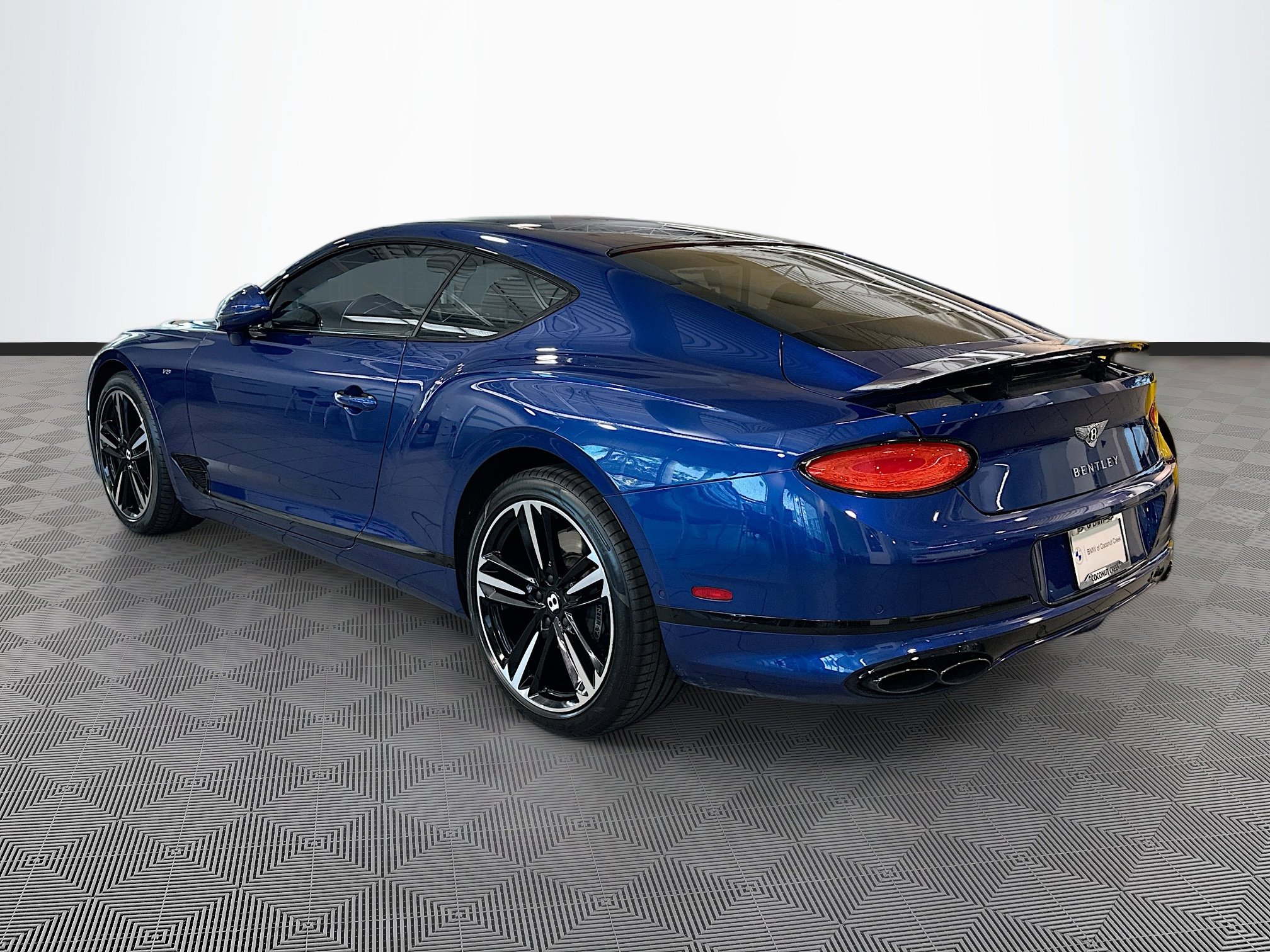 2022 Bentley Continental GT V8 photo 5