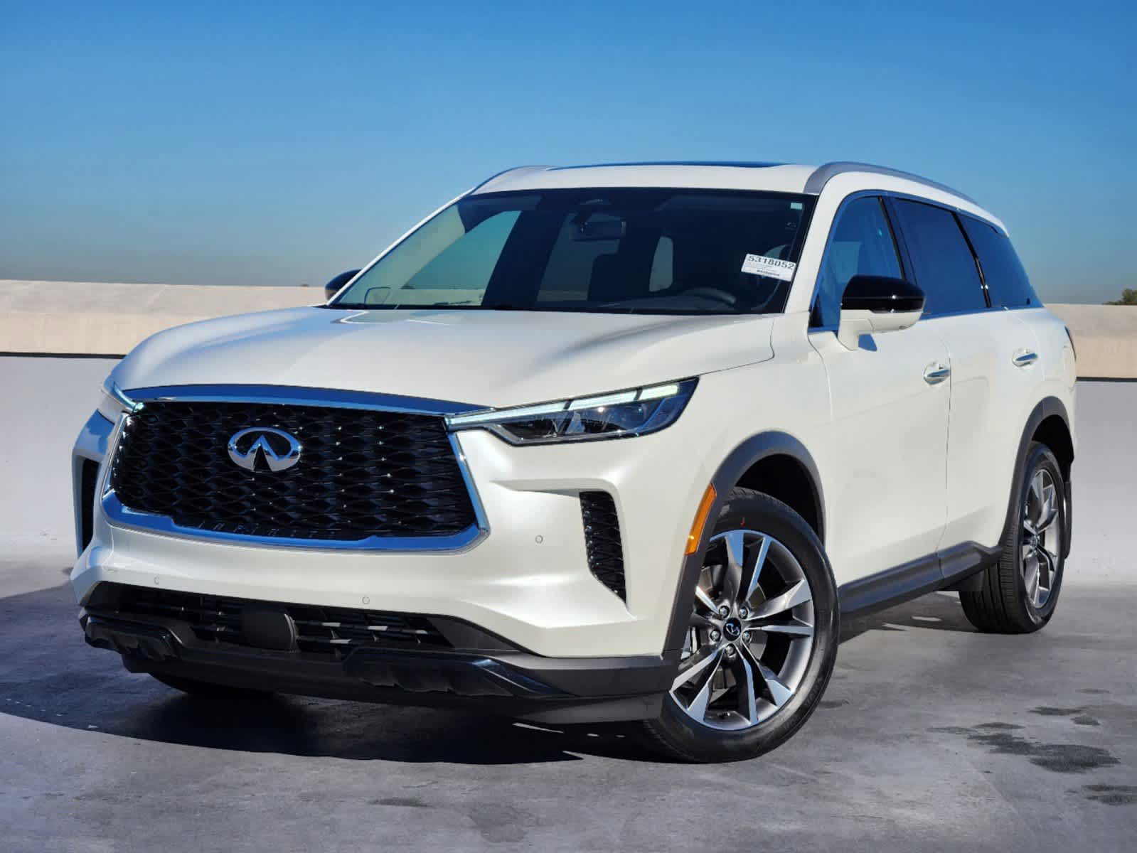 2025 INFINITI QX60 LUXE