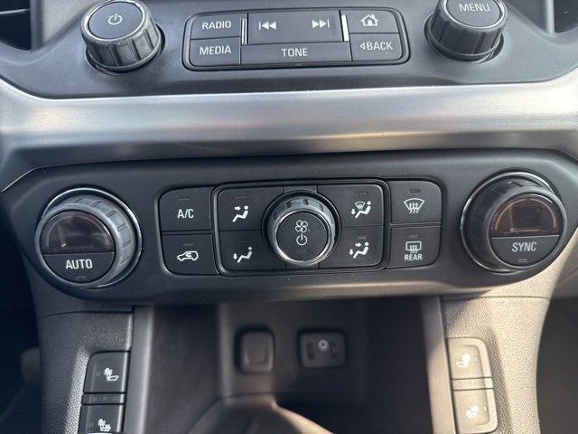 2017 Gmc Acadia SLT photo 19