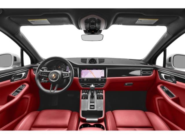 2026 Porsche Macan T photo 8
