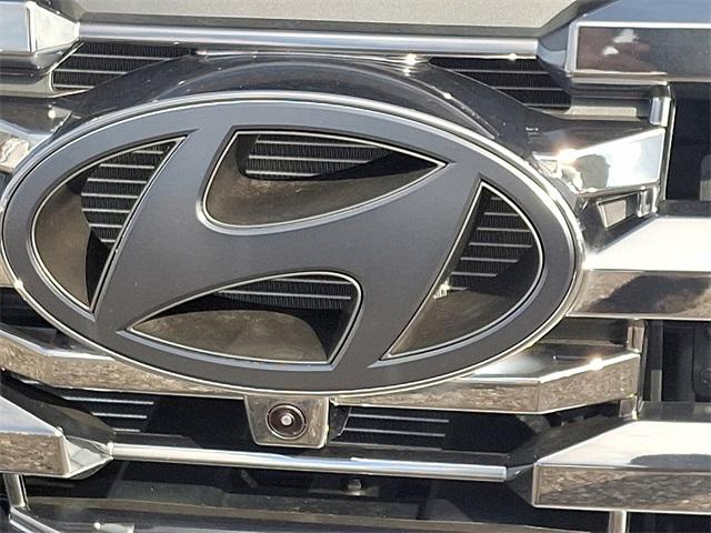 2025 Hyundai Tucson Hybrid Limited photo 4