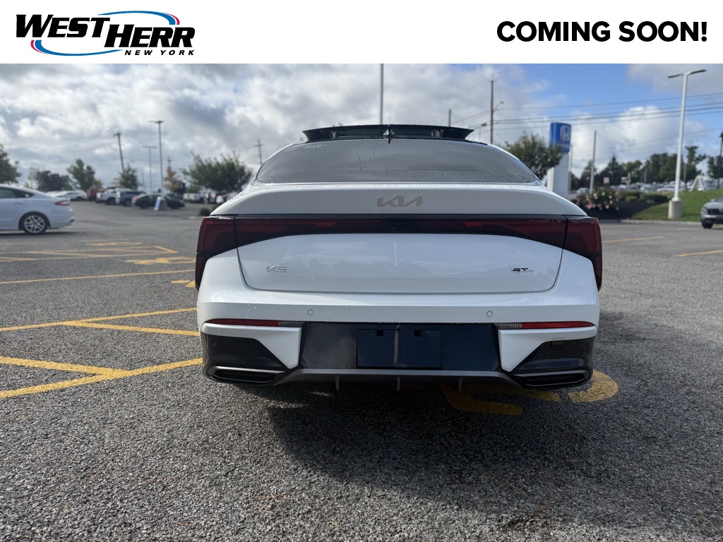 2025 Kia K5 GT-Line photo 4