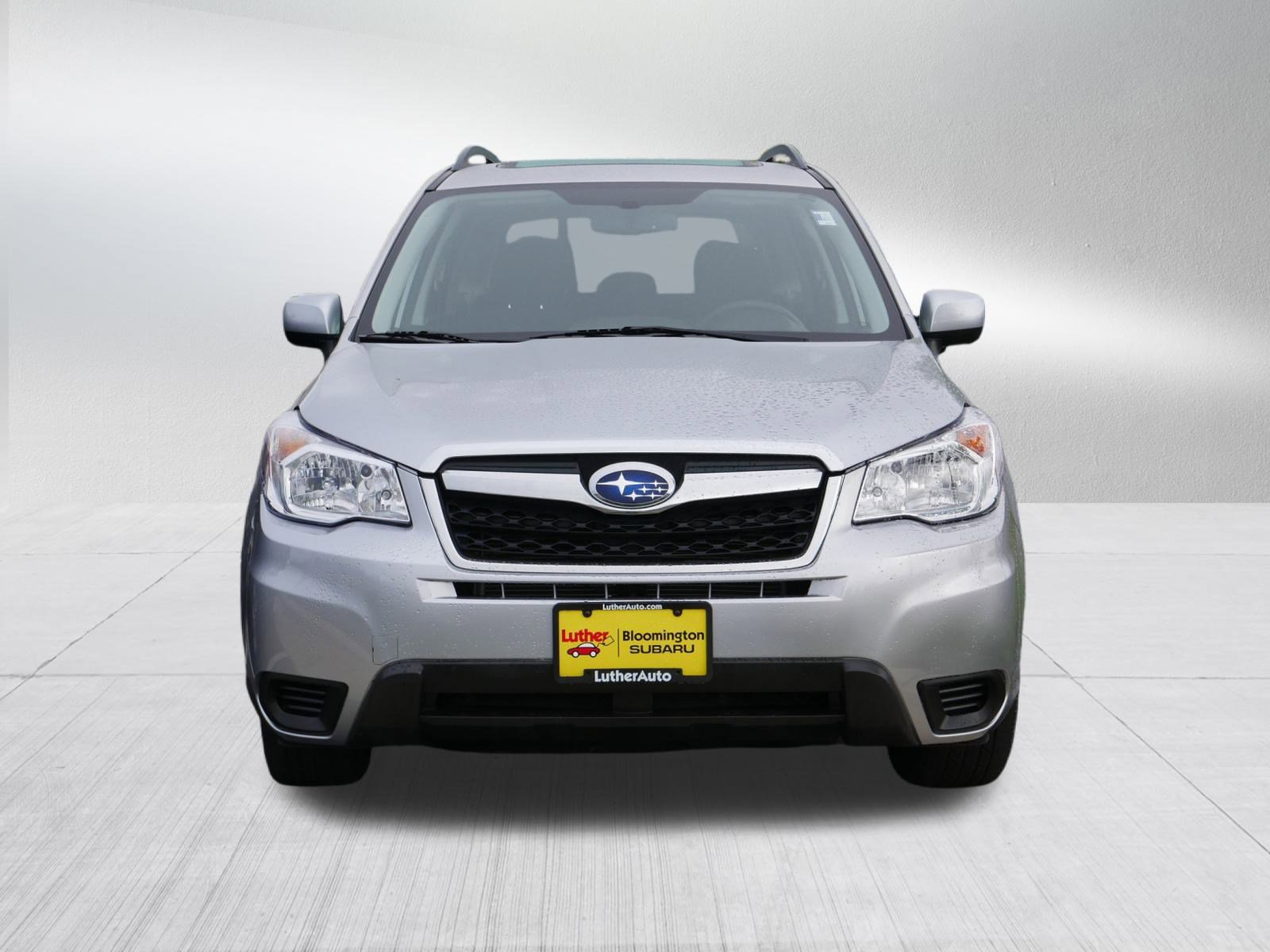 2014 Subaru Forester 2.5i Premium photo 2