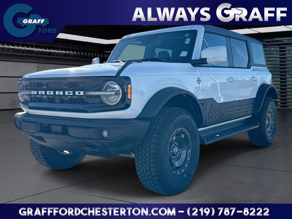 2025 Ford Bronco 4-Door Outer Banks's photo