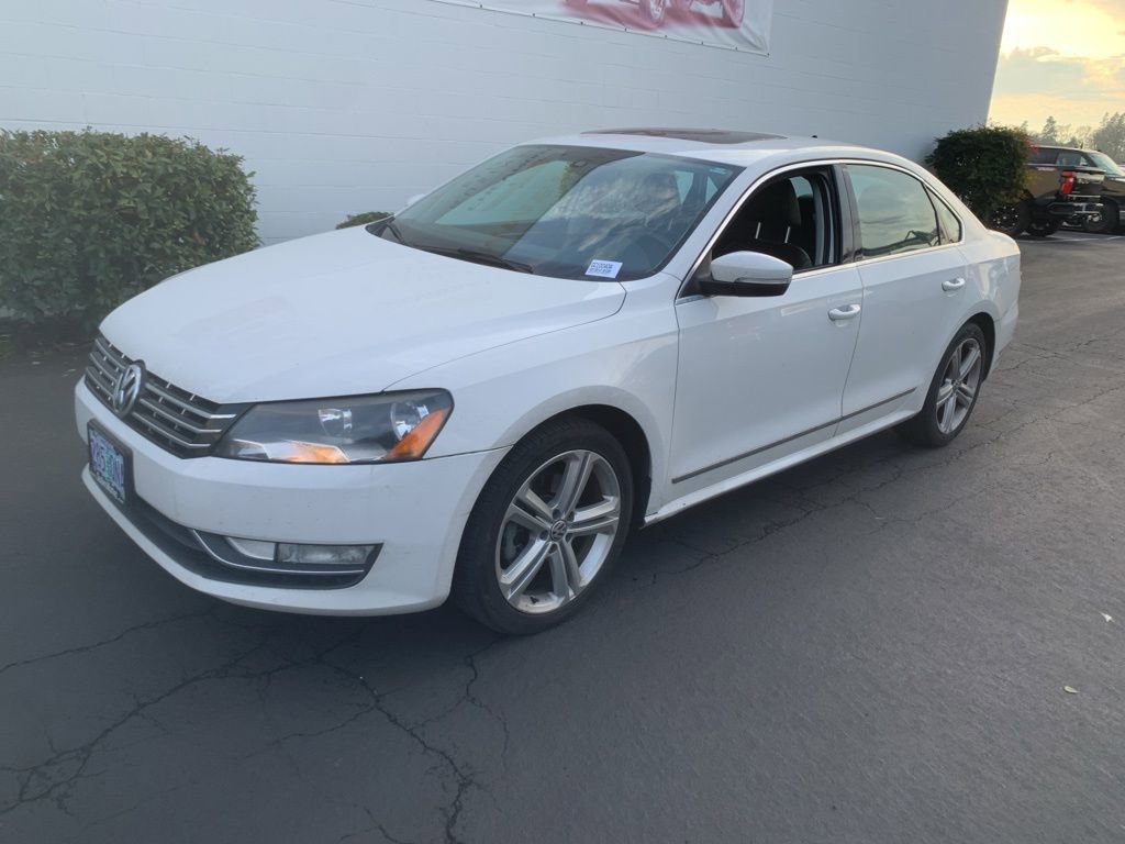 2014 Volkswagen Passat SEL Premium
