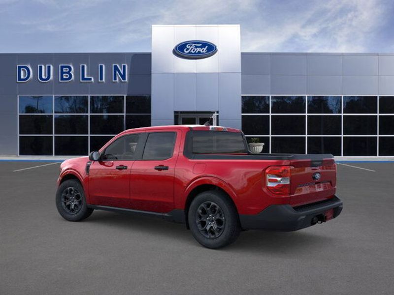 2025 Ford Maverick XLT photo 3