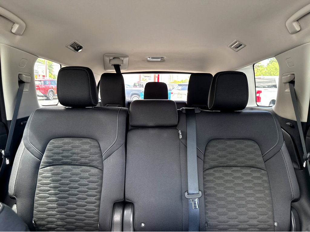 2024 Nissan Pathfinder S photo 6