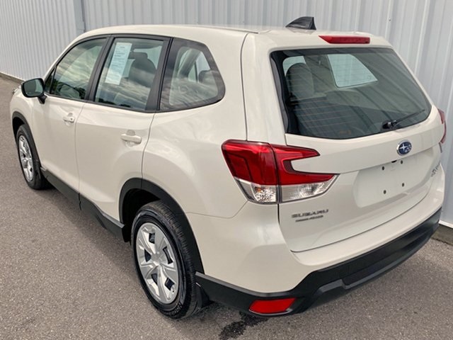 2024 Subaru Forester Base photo 3