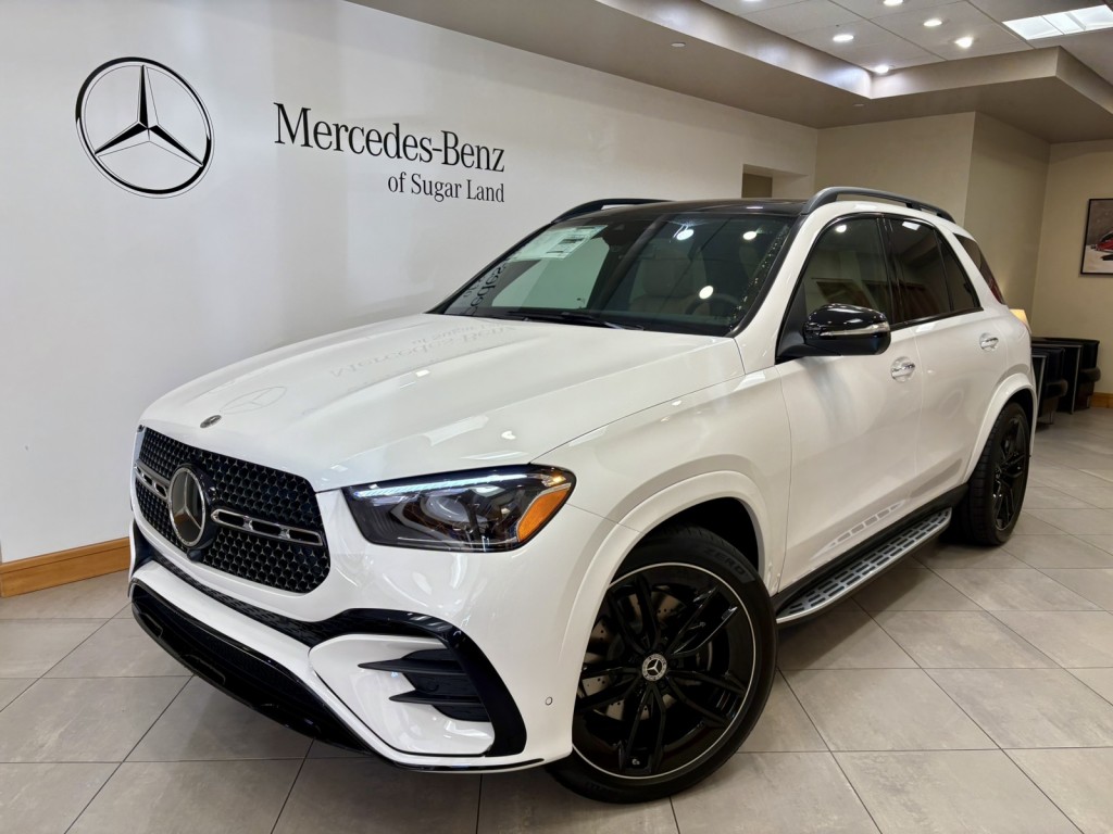 2026 Mercedes-Benz GLE GLE450's photo