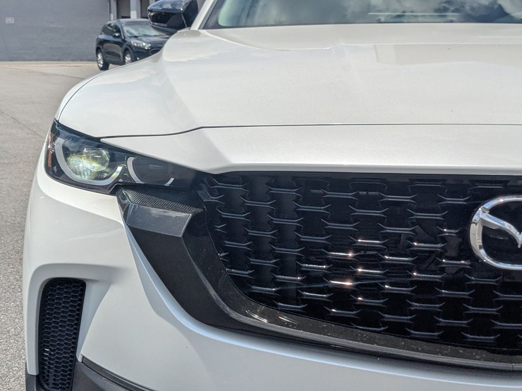 2025 Mazda CX-50 Premium photo 8