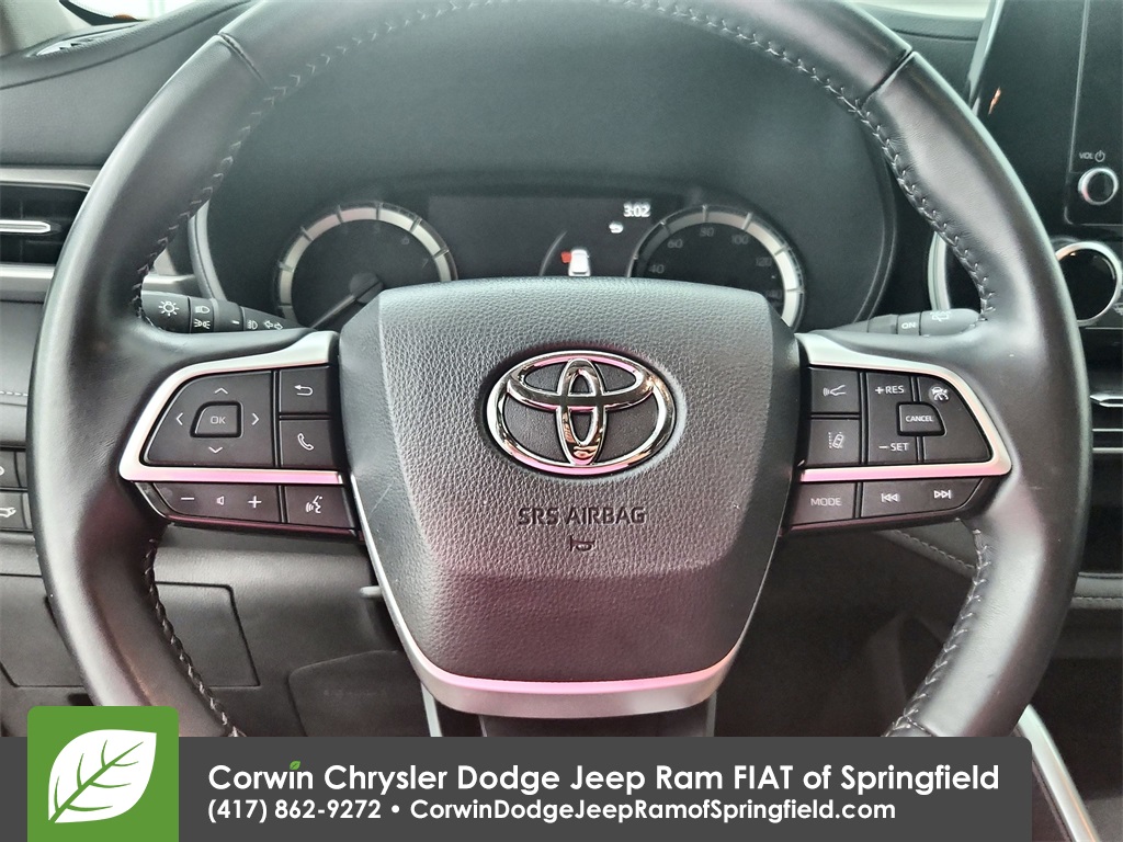 2024 Toyota Highlander LE photo 21