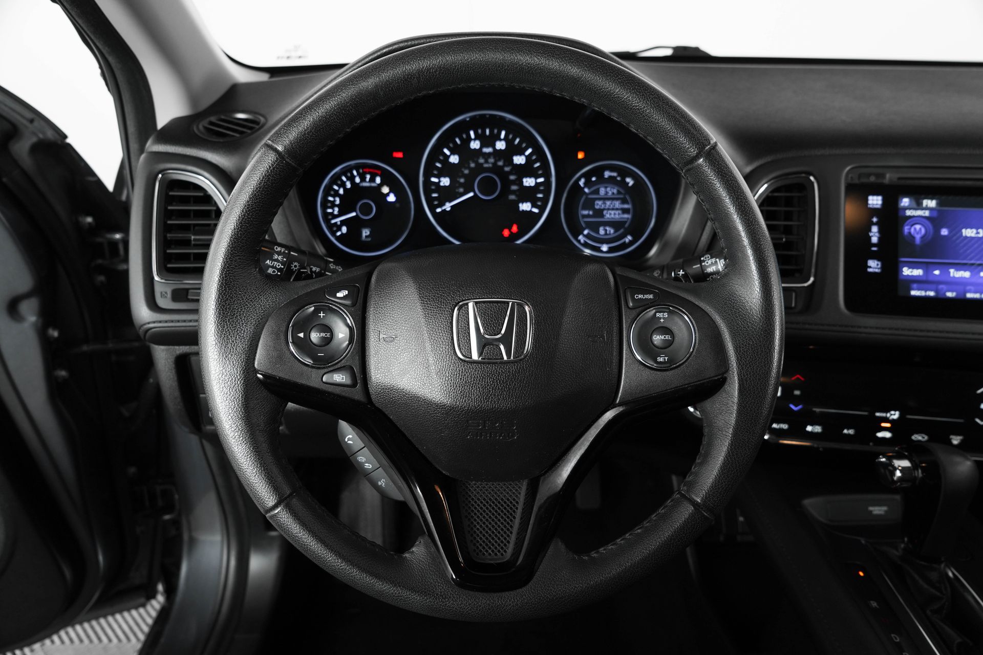 2017 Honda HR-V EX-L photo 17