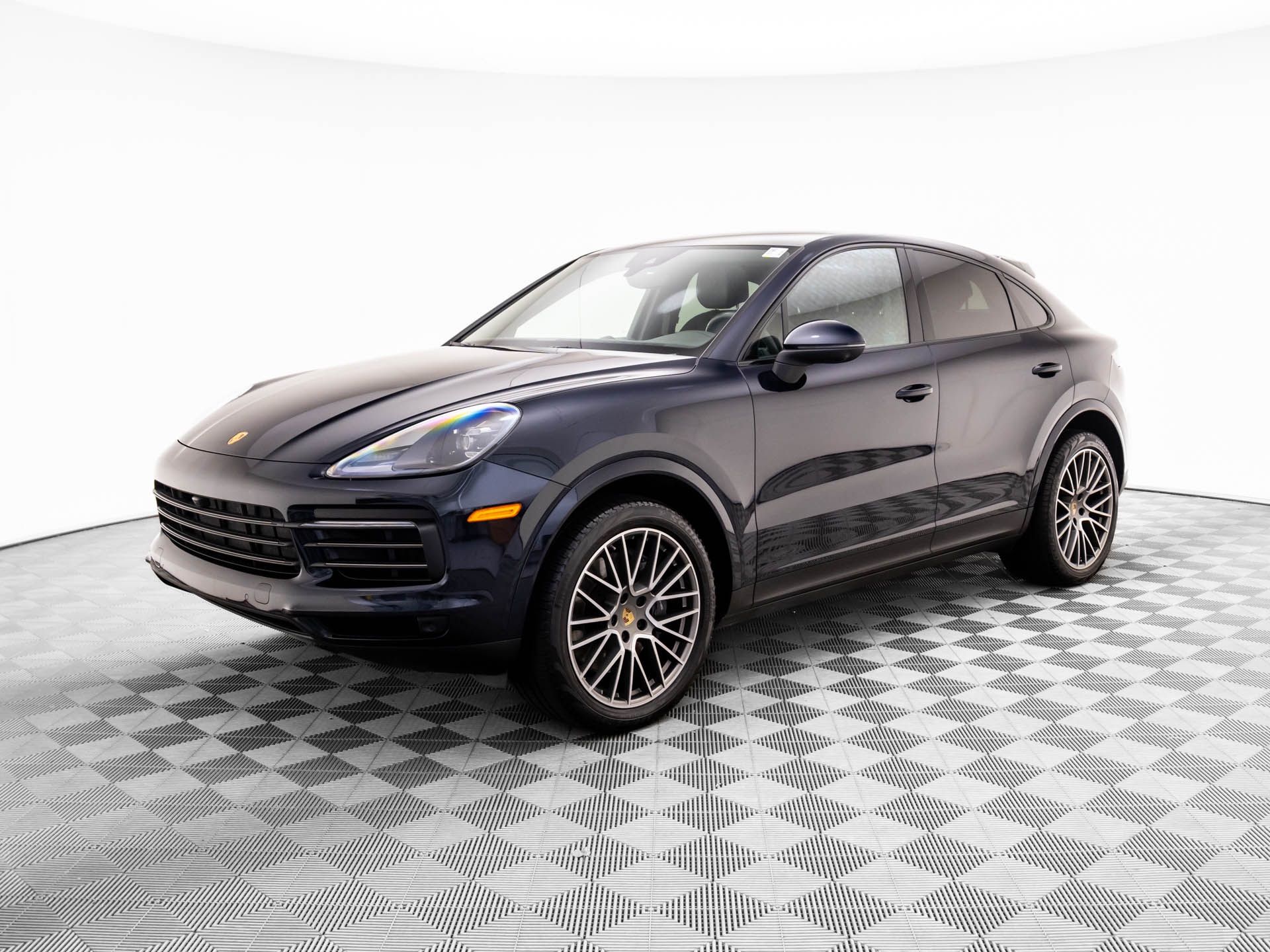 2023 Porsche Cayenne Coup Platinum Edition