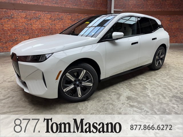 2026 BMW iX 45's photo