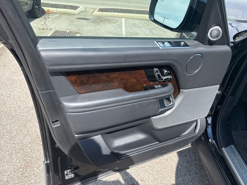 2021 Land Rover Range Rover HSE Westminster Edition photo 9