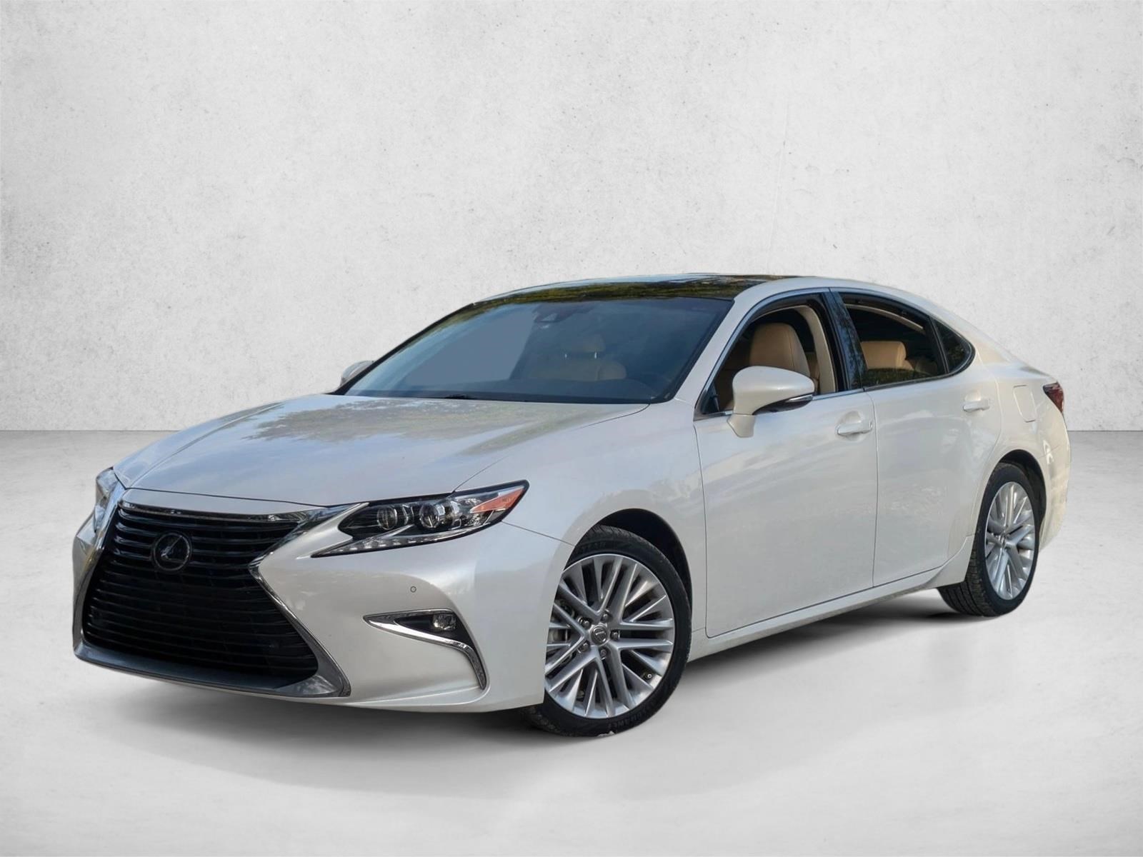 2018 Lexus ES 350's photo