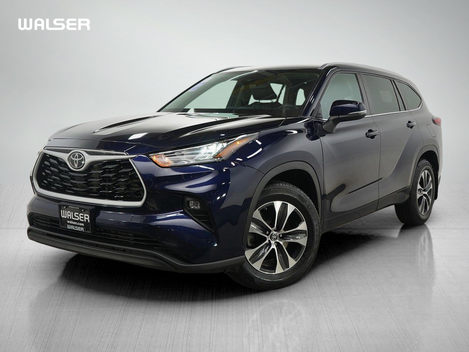 2022 Toyota Highlander XLE's photo