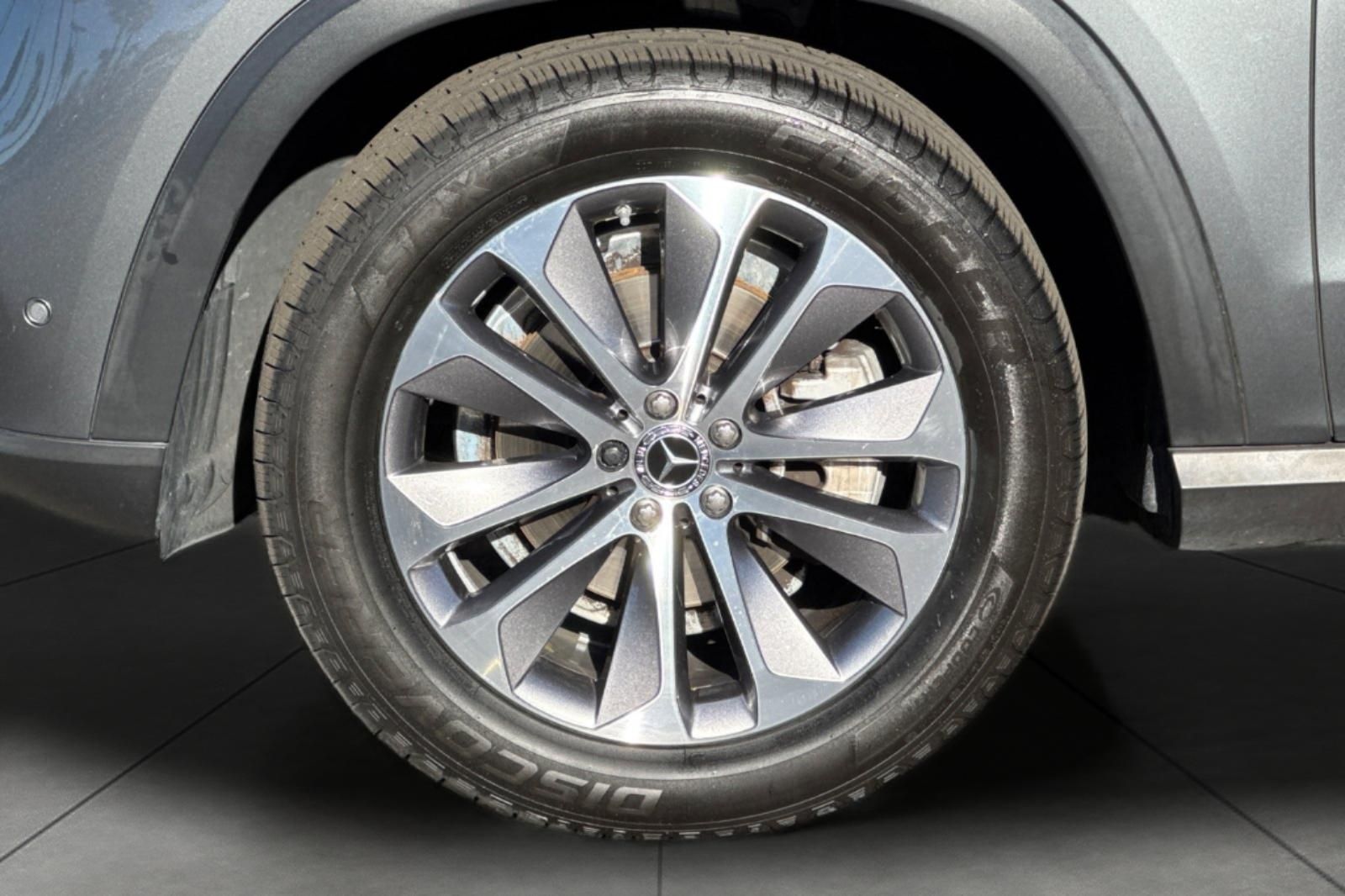 2022 Mercedes Benz GLE 350 4MATIC photo 2