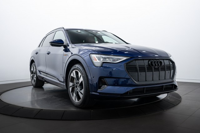 2022 Audi e-tron Premium