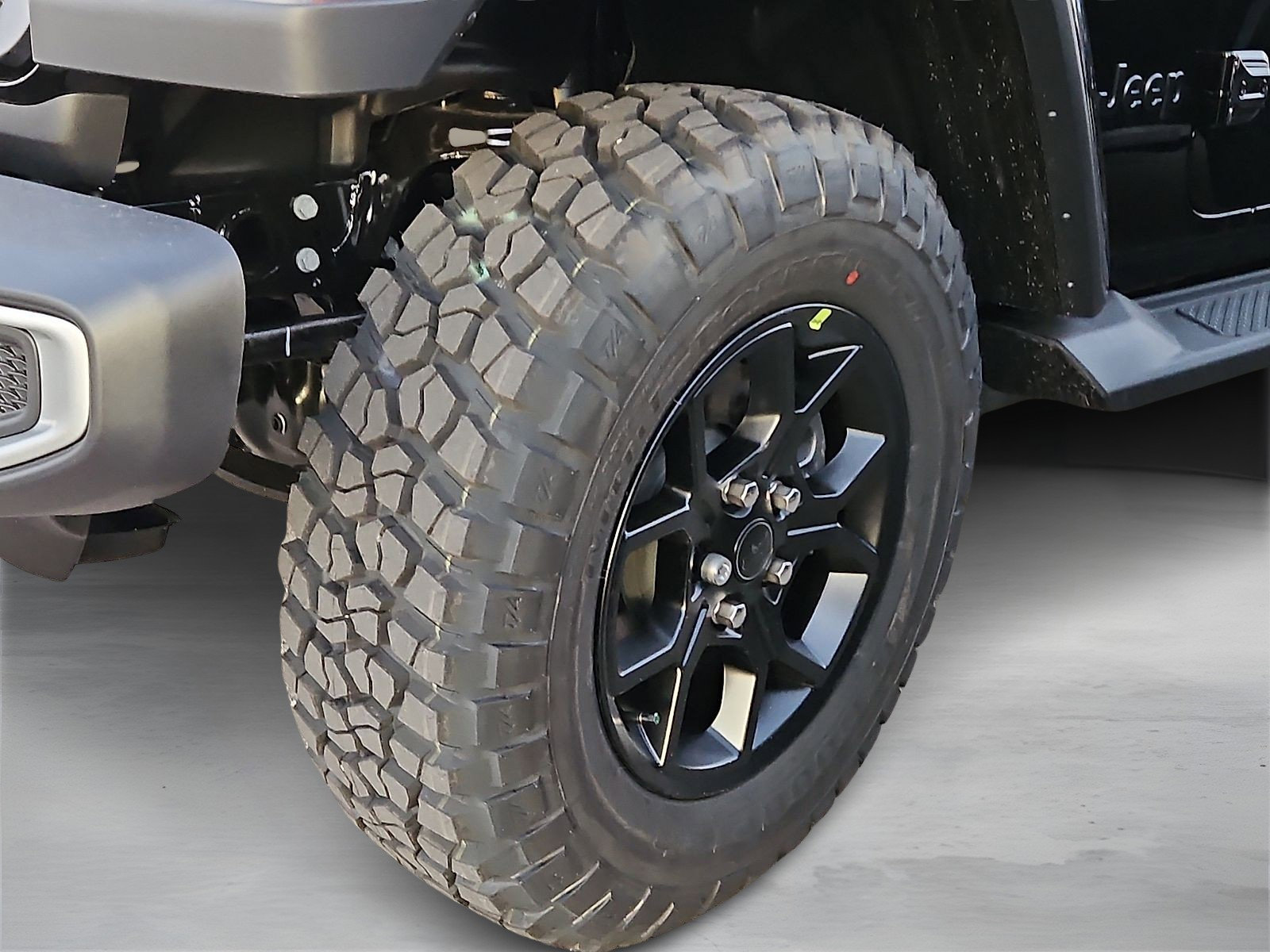 2026 Jeep Gladiator Sport photo 4