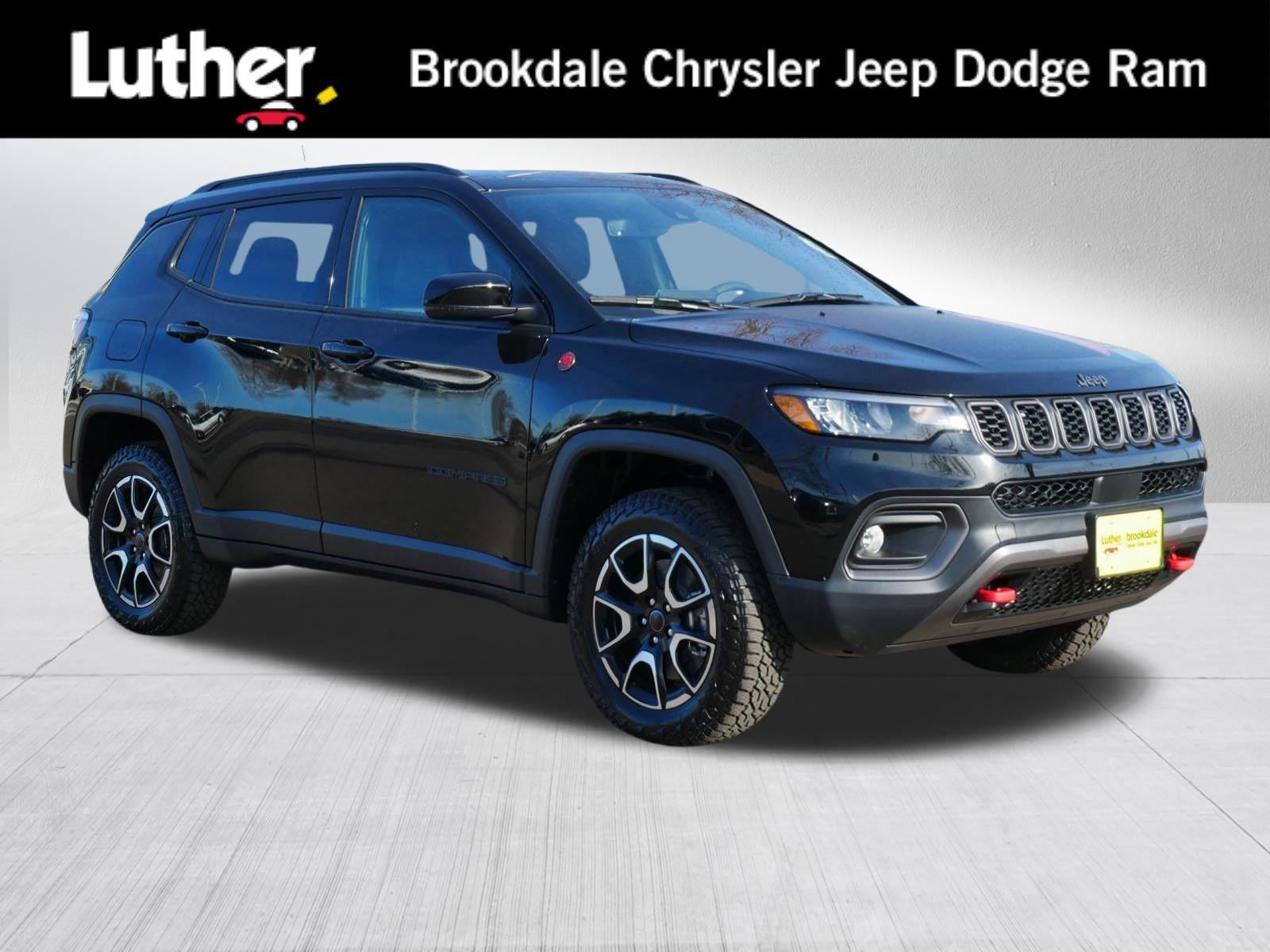 2026 Jeep Compass Trailhawk's photo