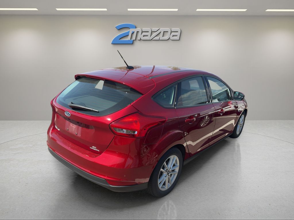 2014 Ford Focus SE photo 5