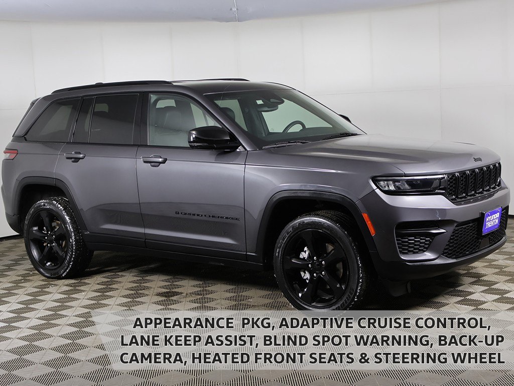 2023 Jeep Grand Cherokee Altitude's photo