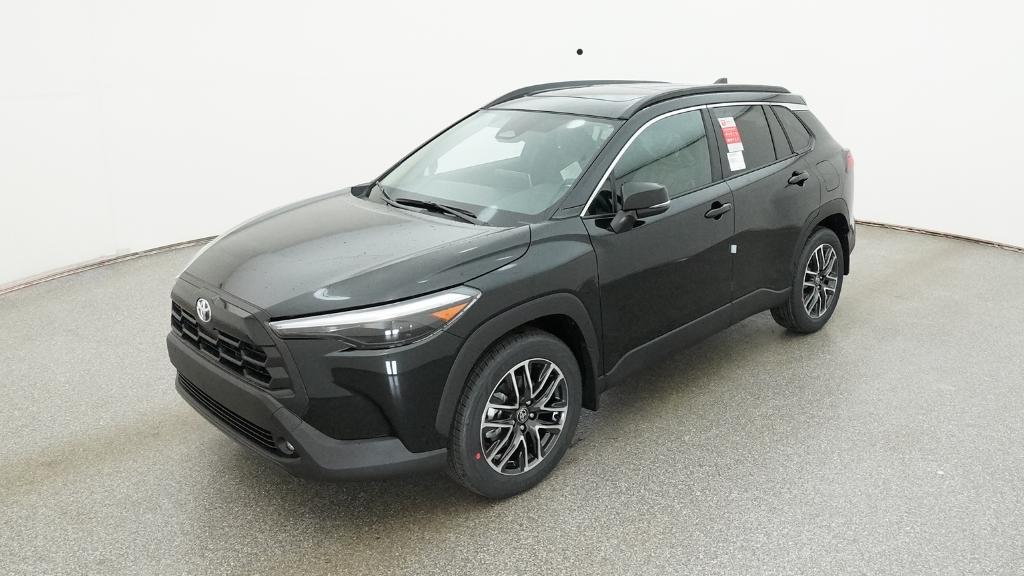 2026 Toyota Corolla Cross XLE's photo