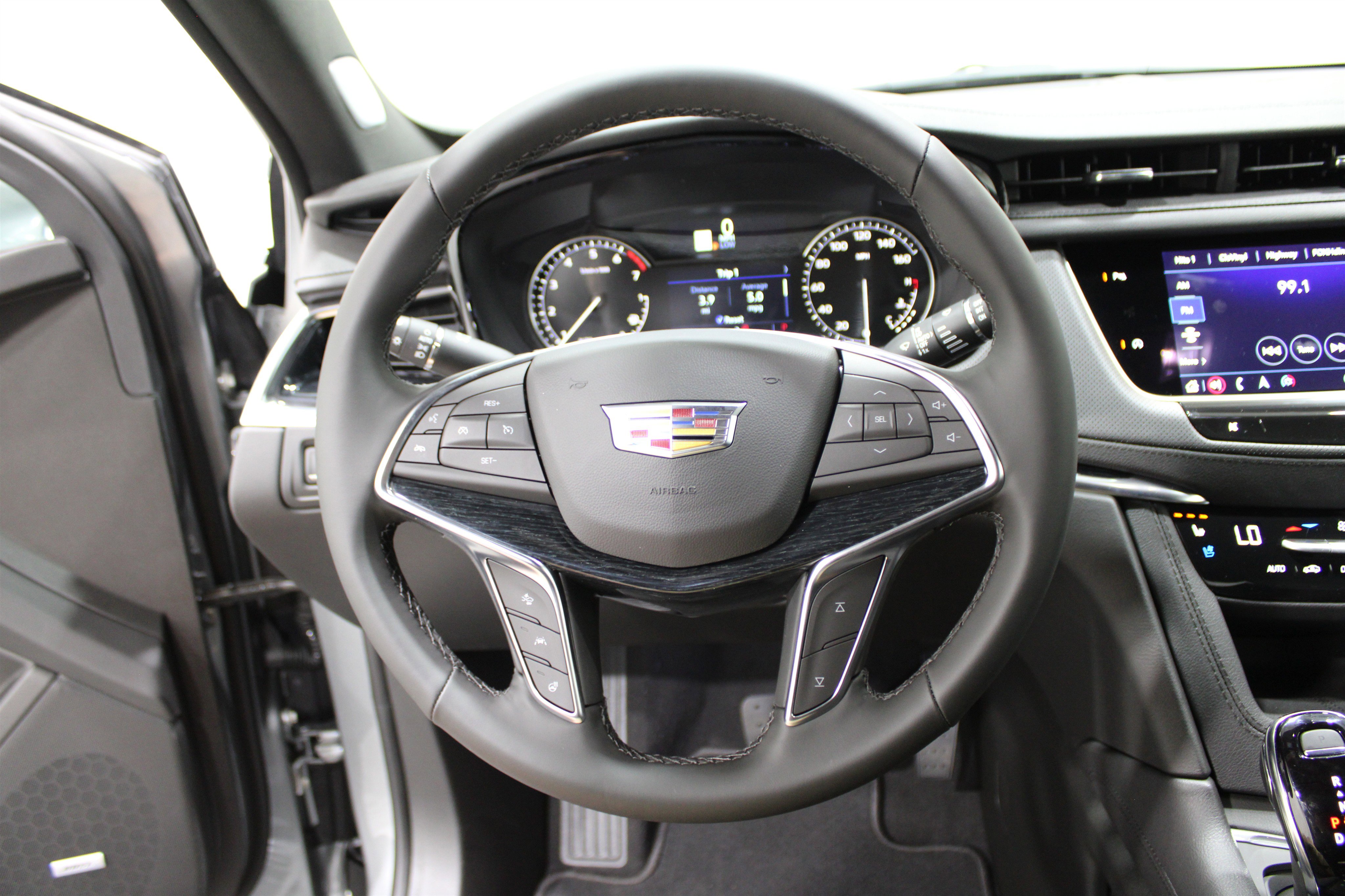 2025 Cadillac XT5 Premium Luxury photo 6