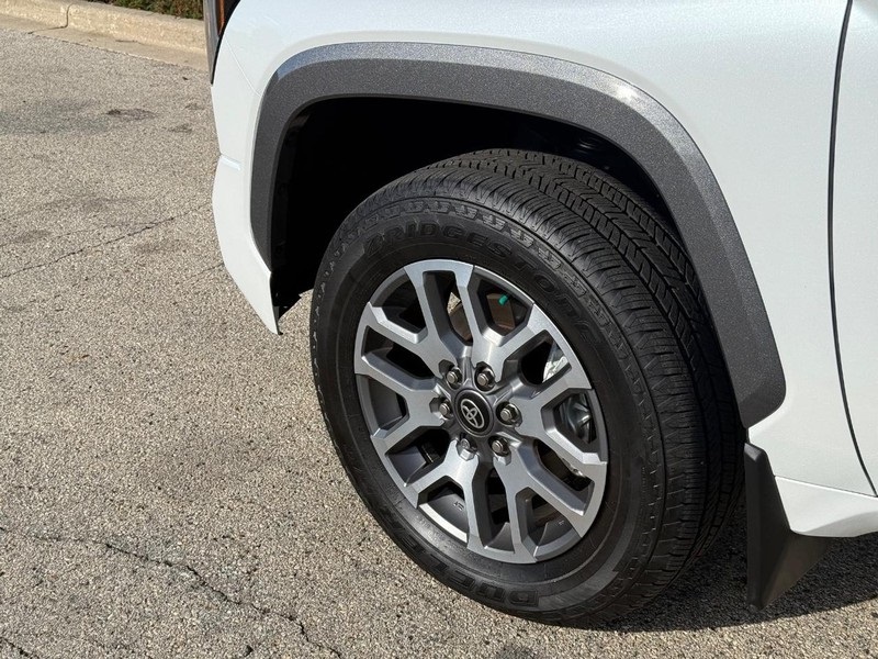 2025 Toyota Tundra 1794 Edition photo 8