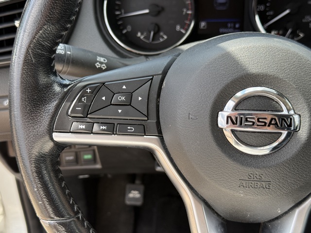 2020 Nissan Rogue SV photo 12